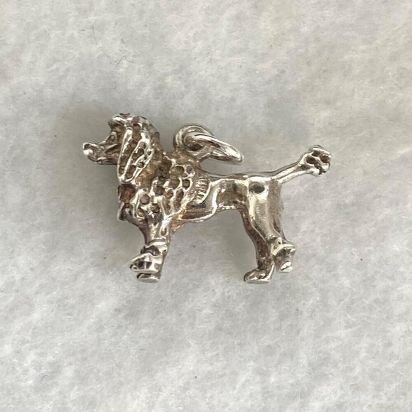 Solid Sterling Silver 925 3 Dimensional Poodle Dog Puppy Dog Charm Pendant - Picture 6 of 16